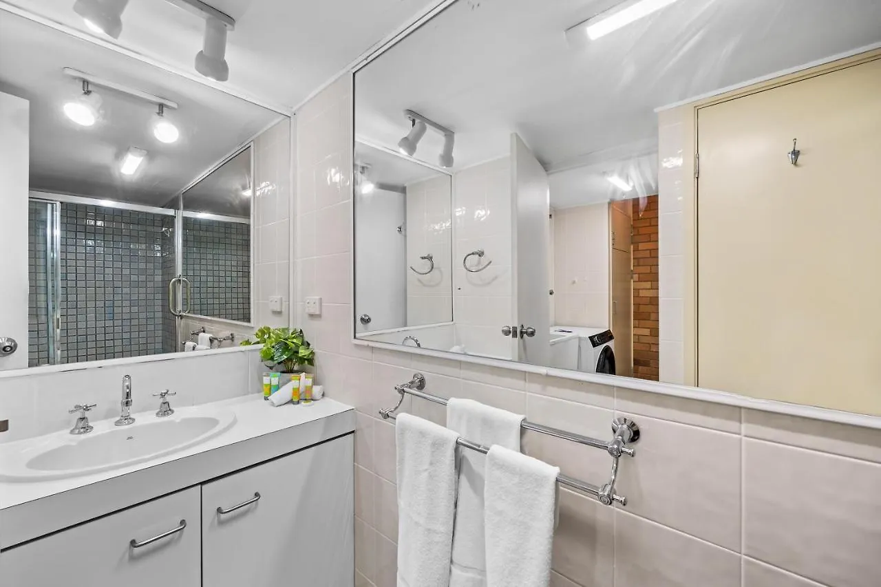Avalon On Alex Beach 2 Bedroom Apartment Alexandra Headland Australien